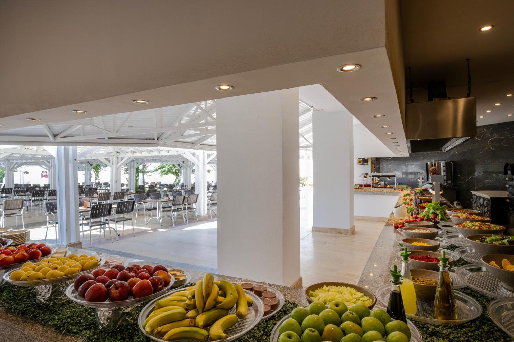 Adora Hotel & Resort Белек Екстер'єр фото