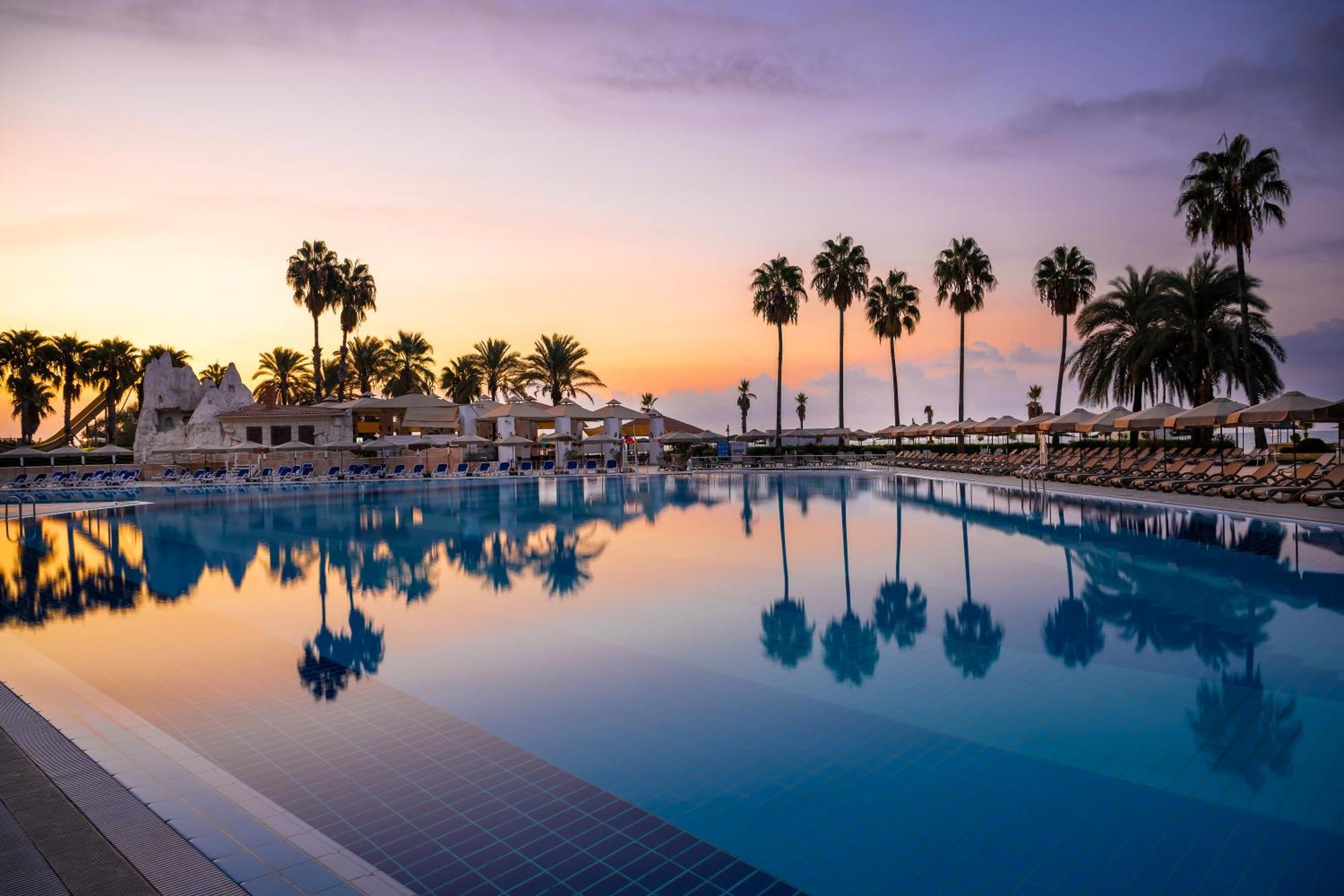 Adora Hotel & Resort Белек Екстер'єр фото